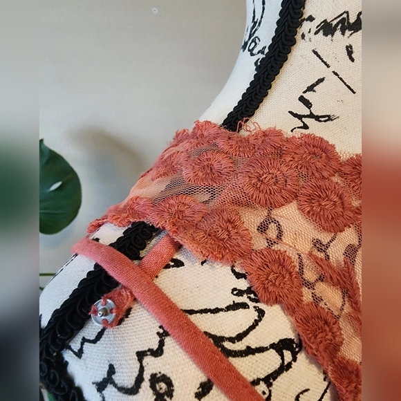 FREE PEOPLE (RARE) Embroidered dress with matching shell - Picture 5 of 5